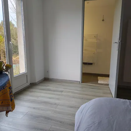 Le Rocher Au Thym بيت للعطل