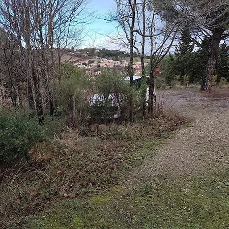 بيت للعطل Le Rocher Au Thym ليمو