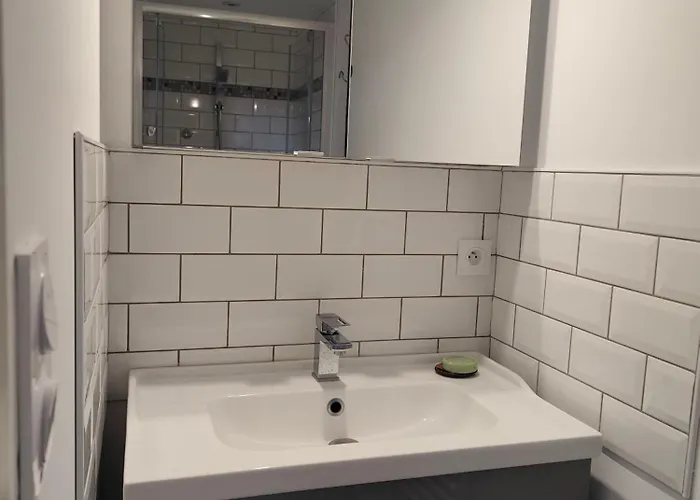 Le Rocher Au Thym Casa de Férias *